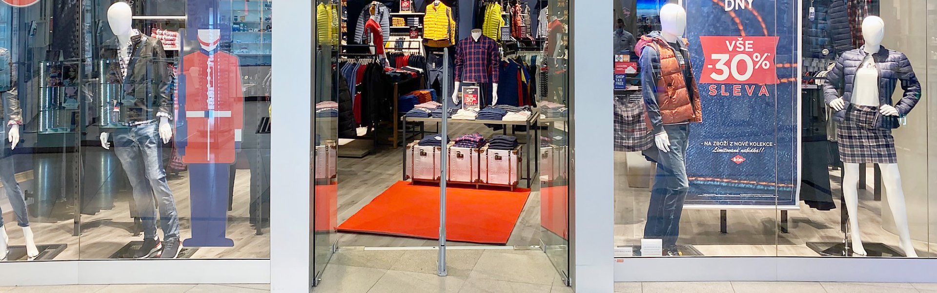LEE COOPER